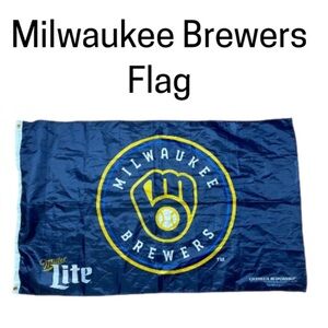 MLB Milwaukee Brewers Banner/Flag 29" X 48" Miller Lite Logo, ,2 Metal Grommets